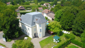 Chambres et Tables d'Hotes Les Breuils